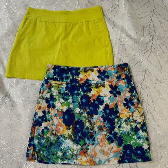 Attyre Skort Set of 2 Blue Floral Yellow  Pocket Tennis Golf Pickleball SZ 8 - Picture 1 of 11